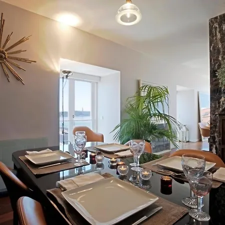 Chiado Penthouse * Lizbona