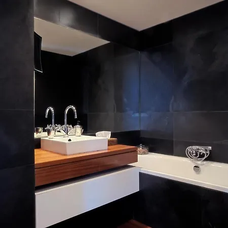 Chiado Penthouse Apartament